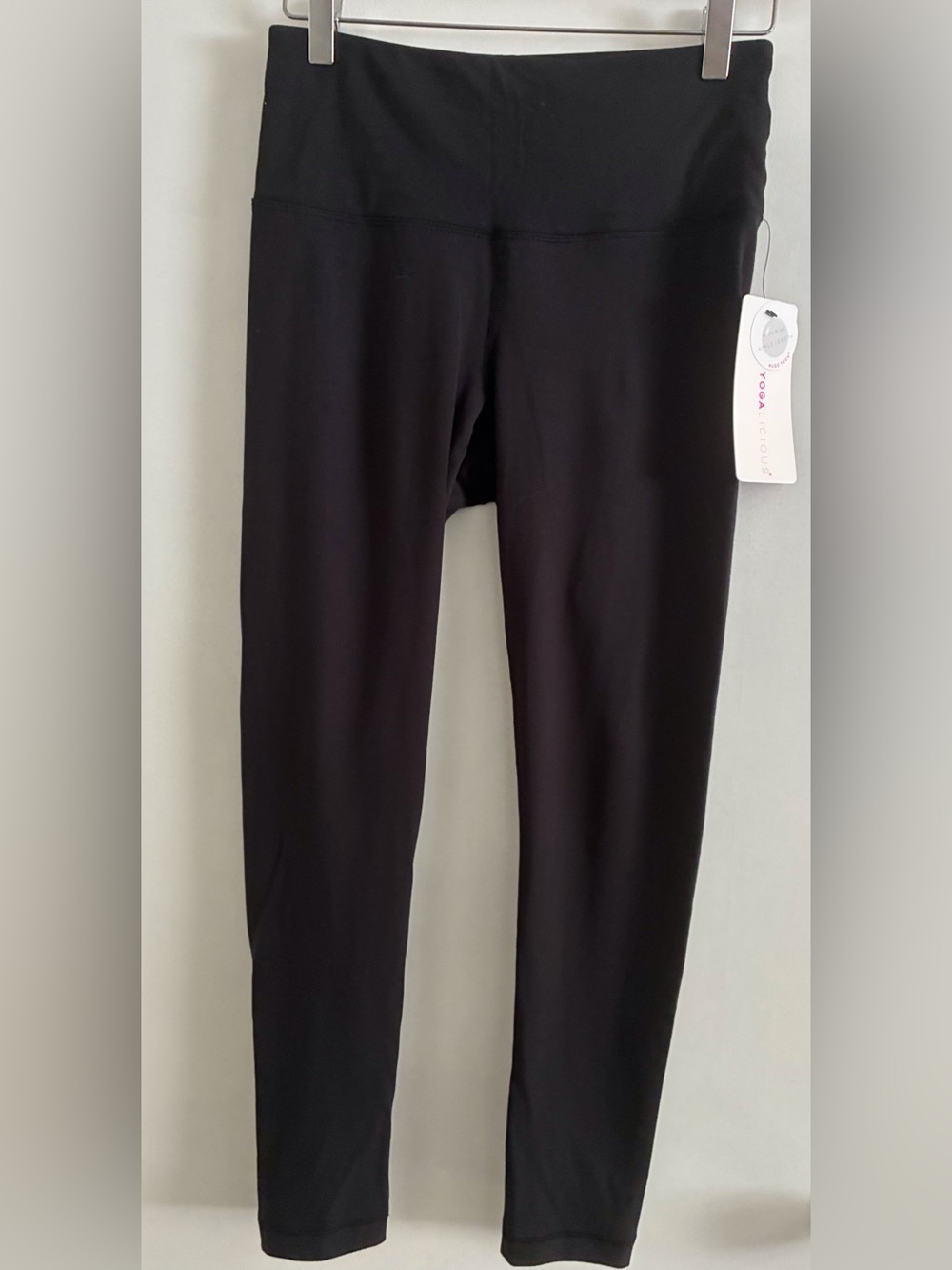 Yogalicious Black High-Waist Yoga Leggings